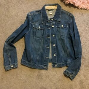 Lightly used women’s denim jacket